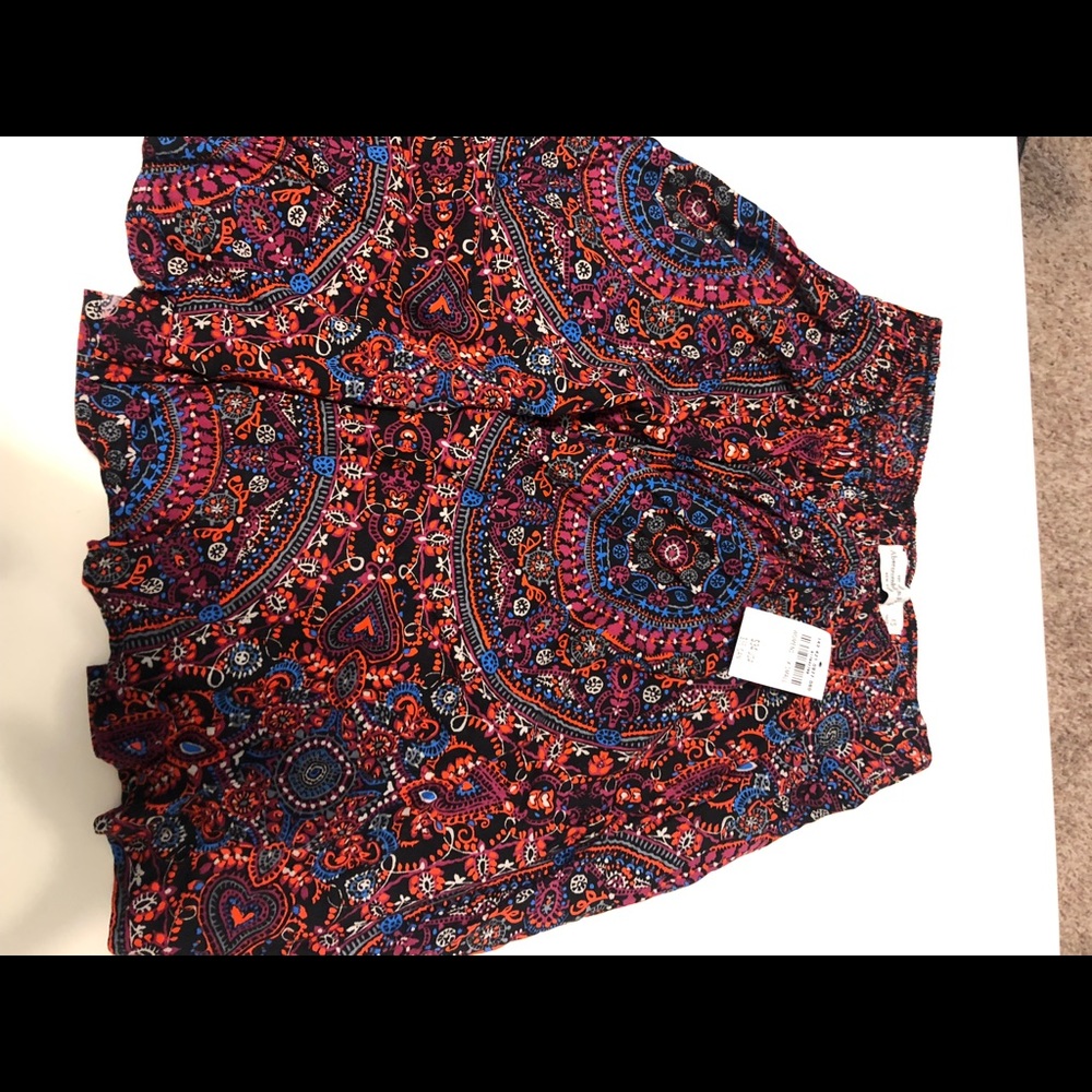 Abercrombie and Fitch Pattern Skater skirt